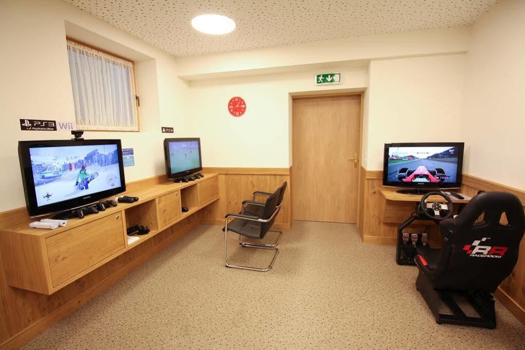 טוקס Hotel Pension Sonnleiten מראה חיצוני תמונה