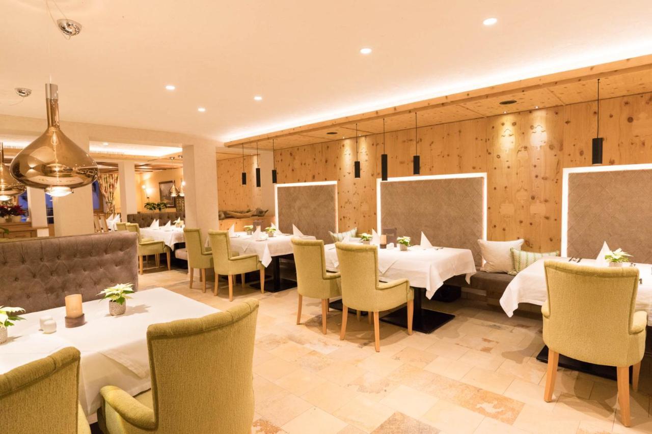 טוקס Hotel Pension Sonnleiten מראה חיצוני תמונה